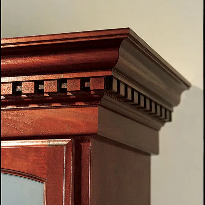 dentil crown molding