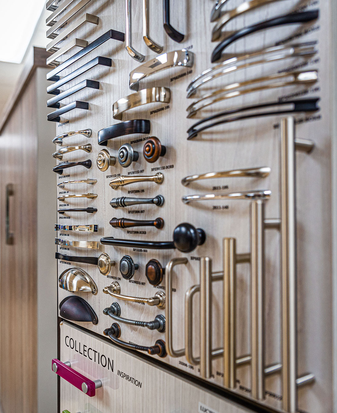 showroom handles display