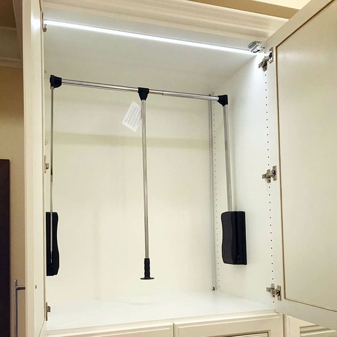 pull-down hanging rod